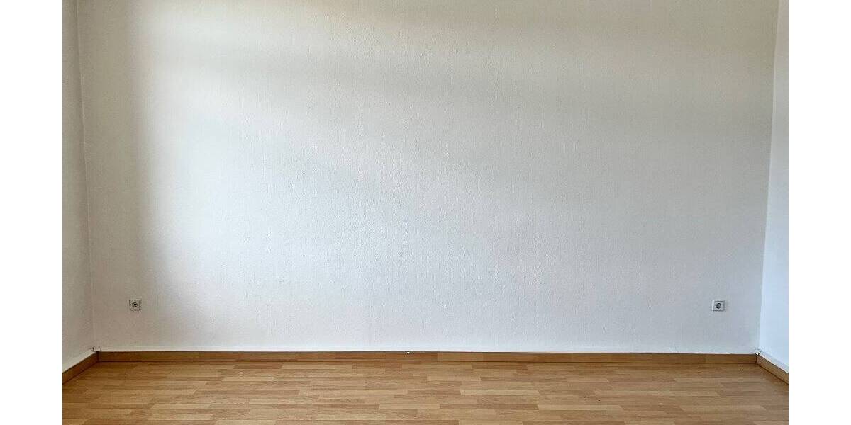 Etagenwohnung Plauen Stadtmitte - 2 Zimmer, 62 m&sup2;, 310&euro; | Angebot:26319822