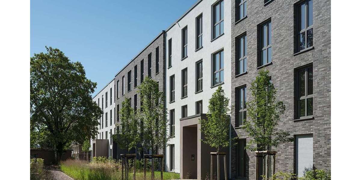 Etagenwohnung Frankfurt Unterliederbach - 3 Zimmer, 116 m&sup2;, 1.795&euro; | Angebot:27186965