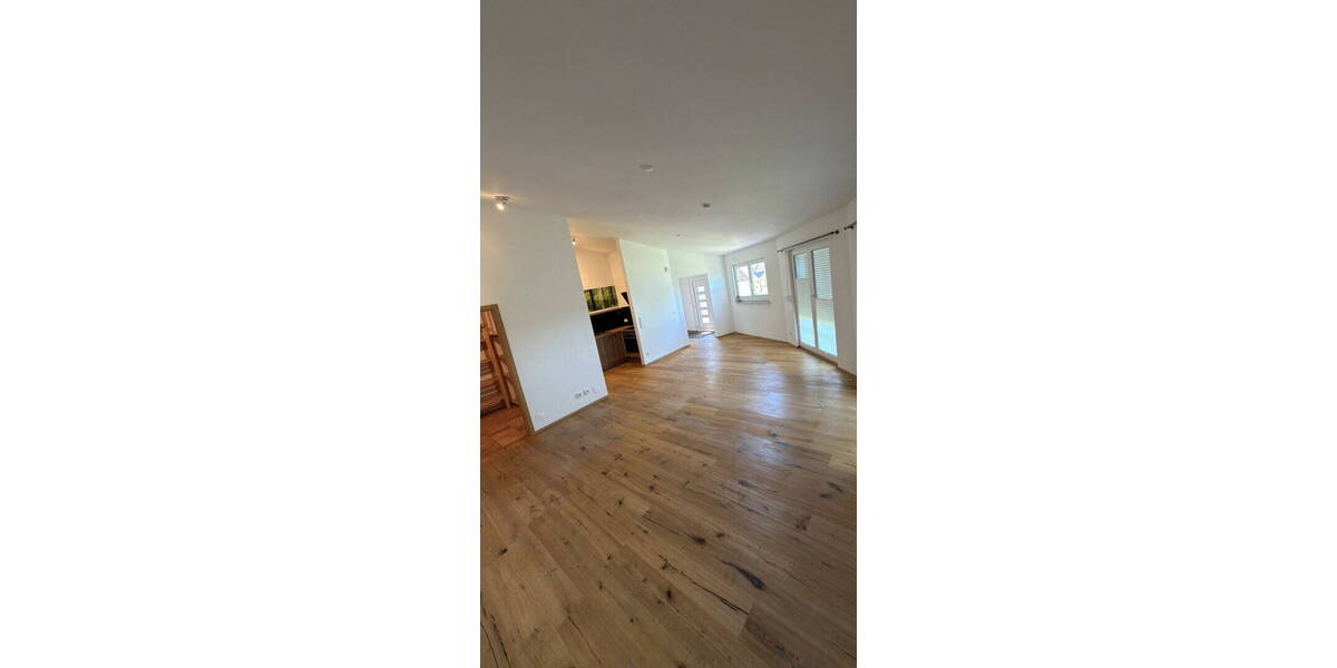 Etagenwohnung Flonheim Uffhofen - 2 Zimmer, 75 m&sup2;, 820&euro; | Angebot:26809691