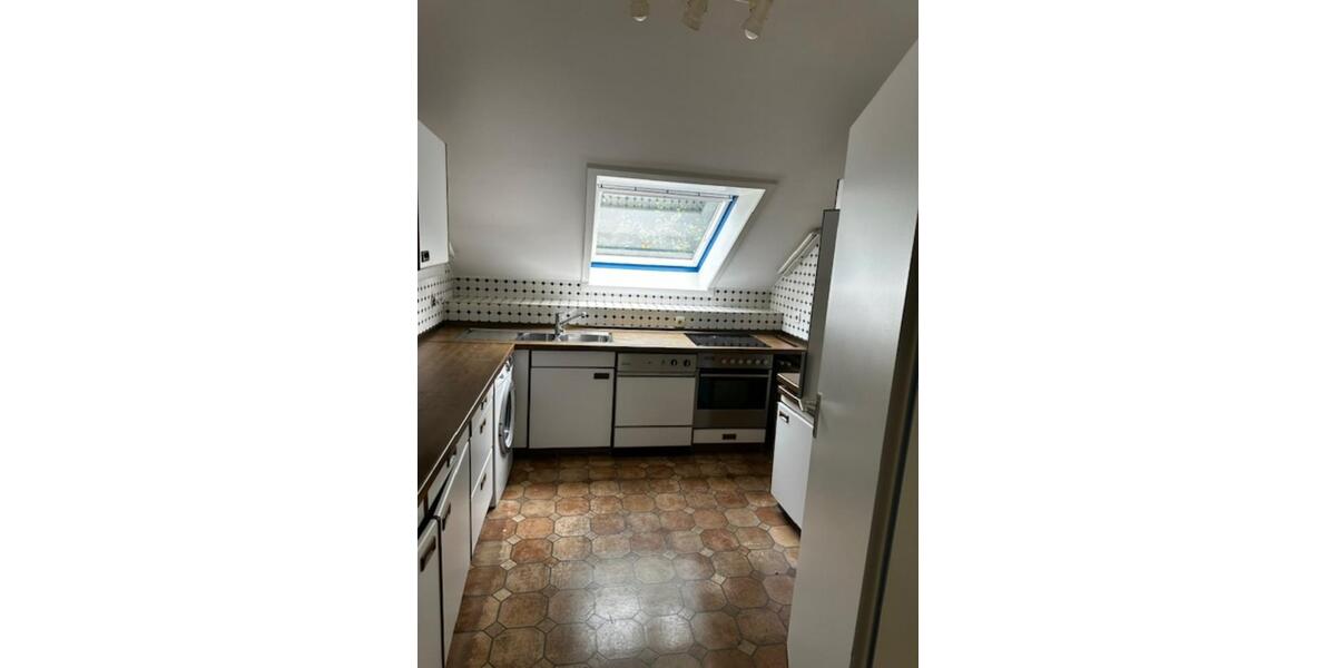 Dachgeschosswohnung AC-Vaalserquartier 2 zimmer