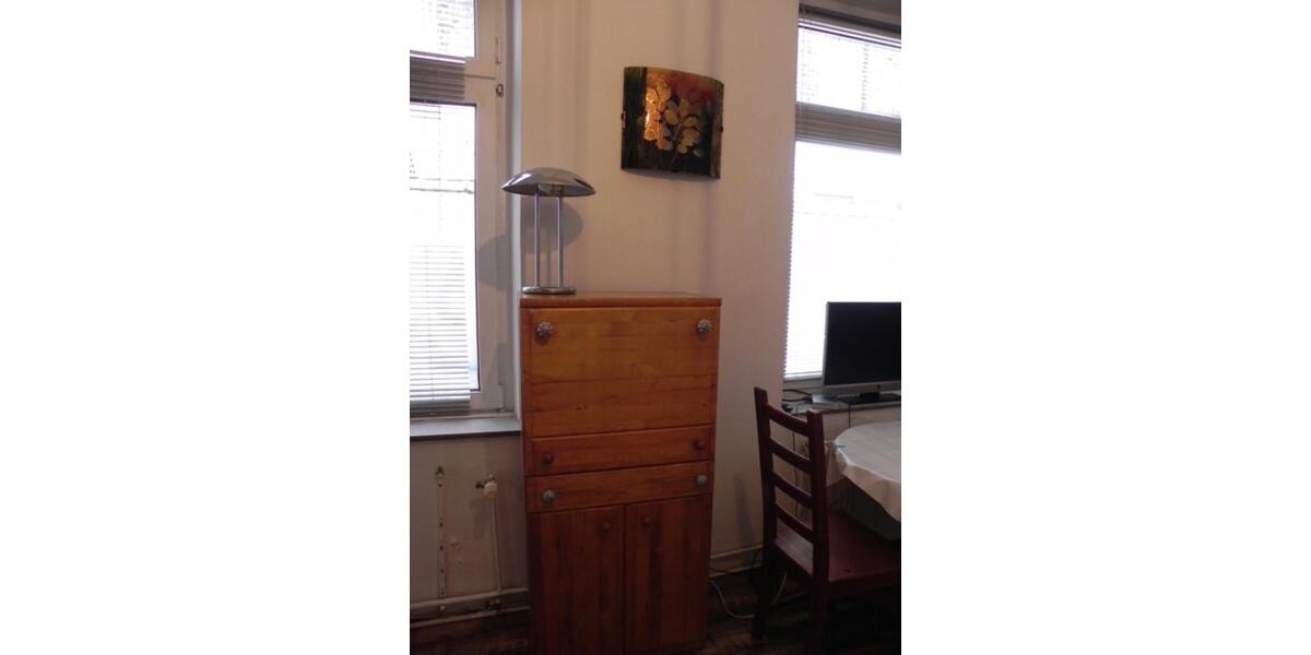 Erdgeschoßwohnung Krefeld - 1 Zimmer, 32 m&sup2;, 570&euro; | Angebot:24603814