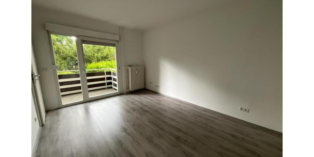 Erdgeschoßwohnung Duisburg Duisburg-Mitte - 2 Zimmer, 40 m&sup2;, 599&euro; | Angebot:26168133