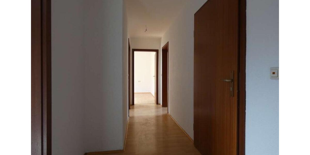 Etagenwohnung Kirchardt - 4 Zimmer, 94 m&sup2;, 850&euro; | Angebot:26532467