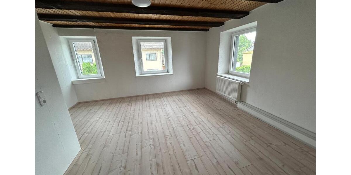 Etagenwohnung Albbruck - 3 Zimmer, 65 m&sup2;, 650&euro; | Angebot:25873603