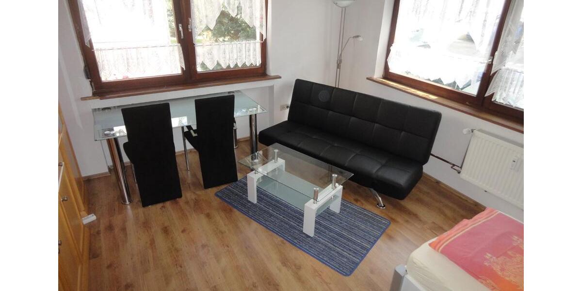 Erdgeschoßwohnung Wendlingen am Neckar - 1 Zimmer, 22 m&sup2;, 340&euro; | Angebot:24712650