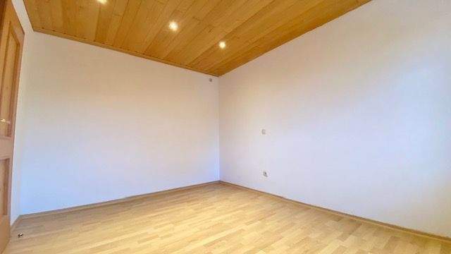 Etagenwohnung Piding Mauthausen - 2 Zimmer, 63 m&sup2;, 650&euro; | Angebot:26188238