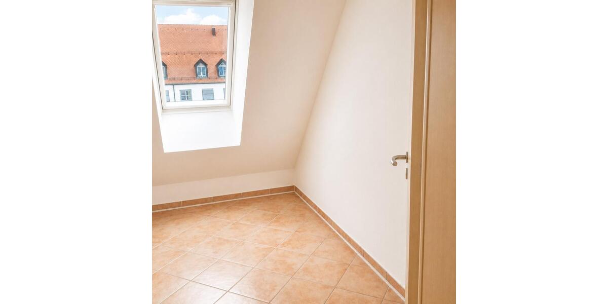 Maisonettenwohnung Kirchheim bei München - 2.5 Zimmer, 73 m&sup2;, 1.650&euro; | Angebot:26698830