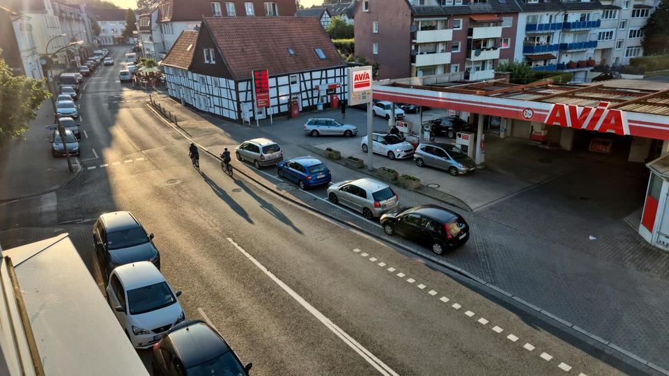 WOHNUNG ZUR MIETE AB SOFORT IM ORTSKERN Dortmund Huckarde zimmer