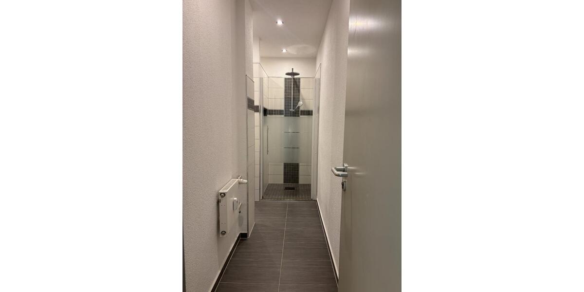 Erdgeschoßwohnung Zerbst (Anhalt) - 5 Zimmer, 135 m&sup2;, 810&euro; | Angebot:25855758