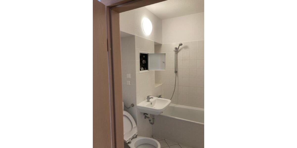 Charmante 2‑Raum‑Wohnung mit sonnigem Balkon 2 zimmer