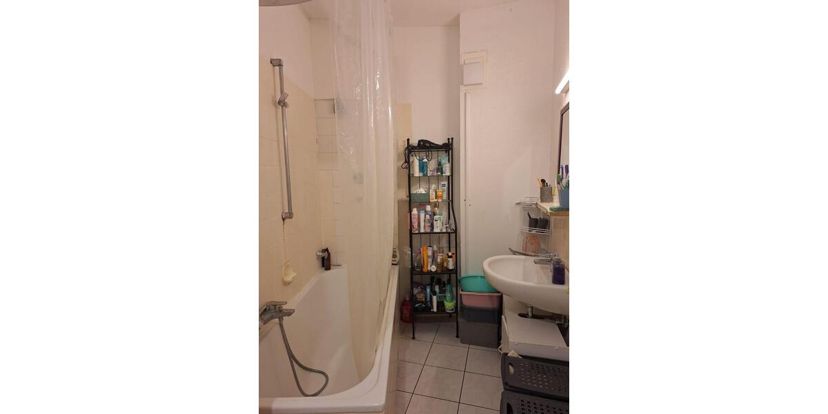 Wohnen auf Zeit Mannheim Fahrlach - 20 Zimmer, 100 m&sup2;, 419&euro; | Angebot:26626648