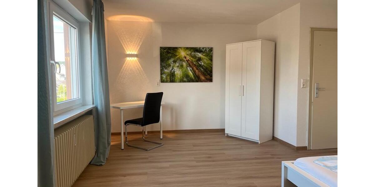 Wohnen auf Zeit Kippenheim - 4 Zimmer, 120 m&sup2;, 600&euro; | Angebot:26602799