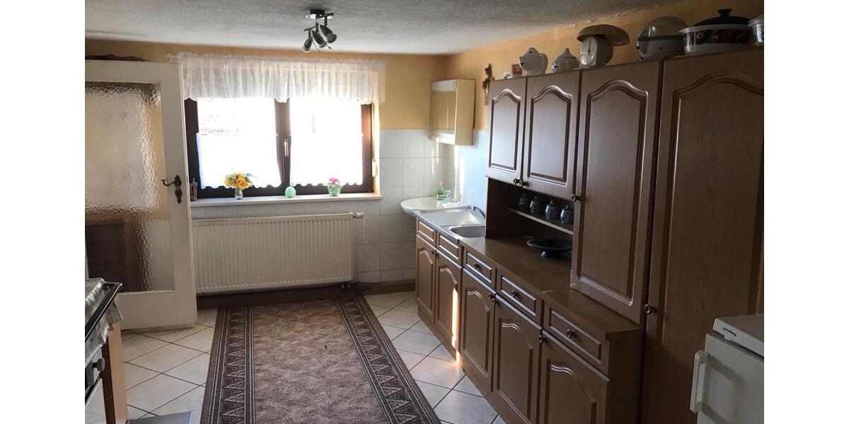 Einfamilienhaus Meißen - 7 Zimmer, 135 m&sup2;, 1.250&euro; | Angebot:25161933