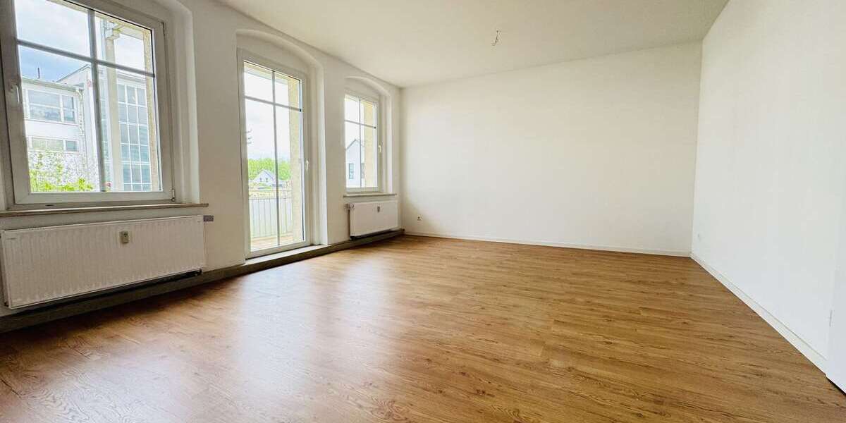 Etagenwohnung Chemnitz Altchemnitz - 3 Zimmer, 98 m&sup2;, 587&euro; | Angebot:27108763