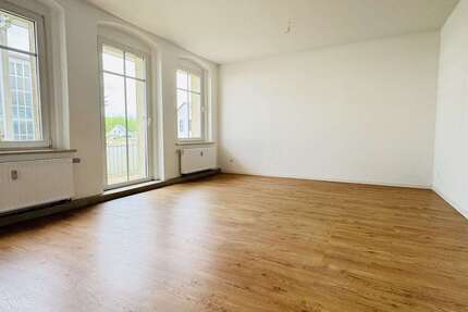Wohnung Chemnitz Altchemnitz - 3 Zimmer, 98 m&sup2;, 587&euro; | Angebot:27108763
