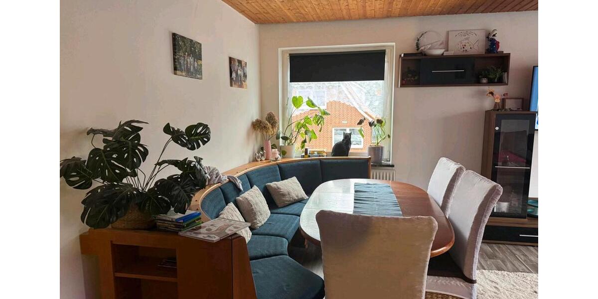 Etagenwohnung Wingst - 6 Zimmer, 155 m&sup2;, 1.100&euro; | Angebot:26539664
