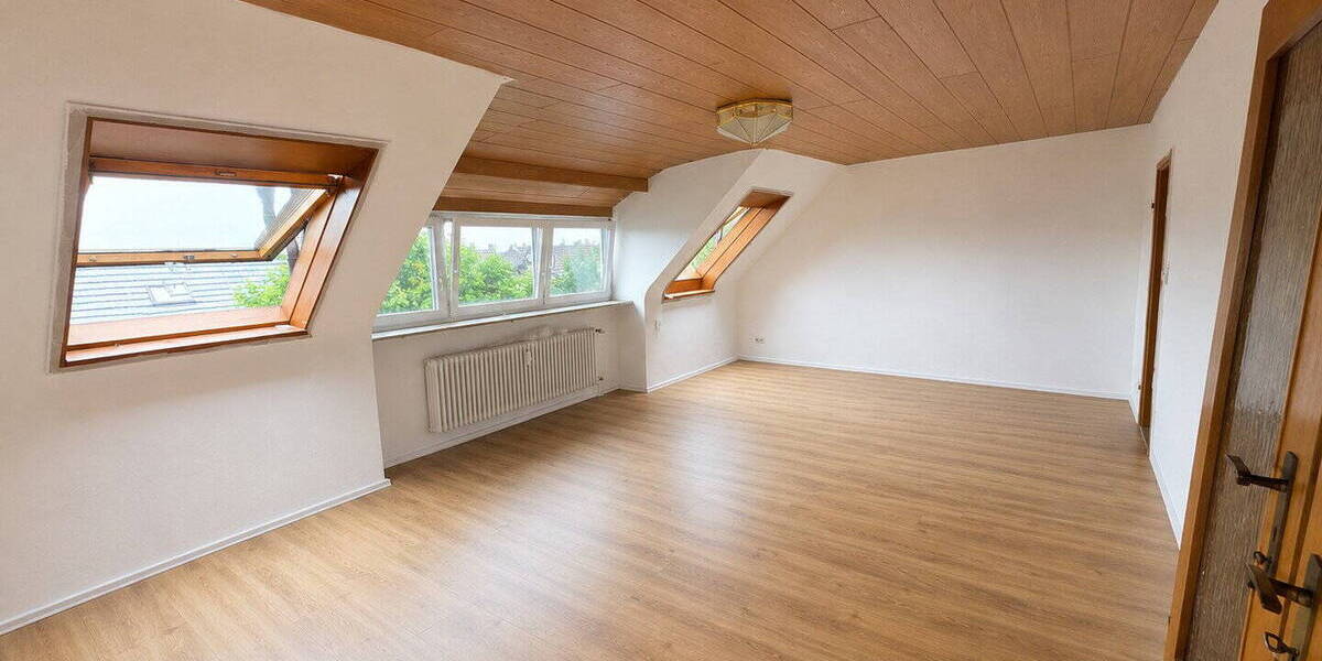 Etagenwohnung Stuttgart Bad Cannstatt - 2 Zimmer, 71 m&sup2;, 995&euro; | Angebot:26790499