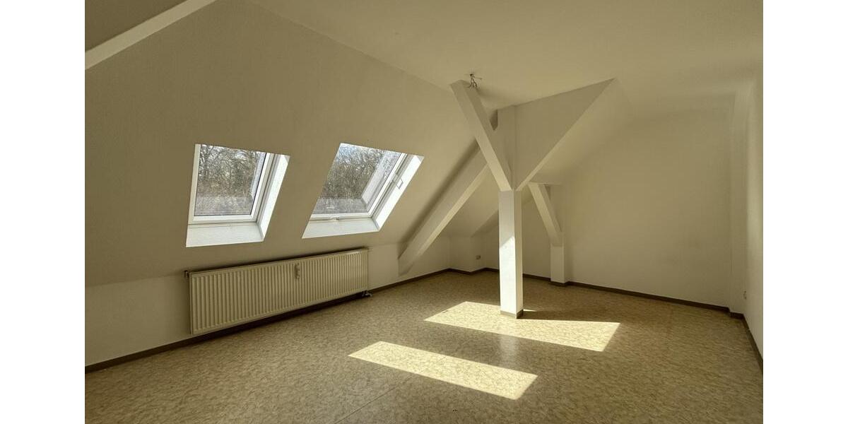 Dachgeschoßwohnung Frankfurt (Oder) Beresinchen - 2 Zimmer, 80 m&sup2;, 626&euro; | Angebot:22713988