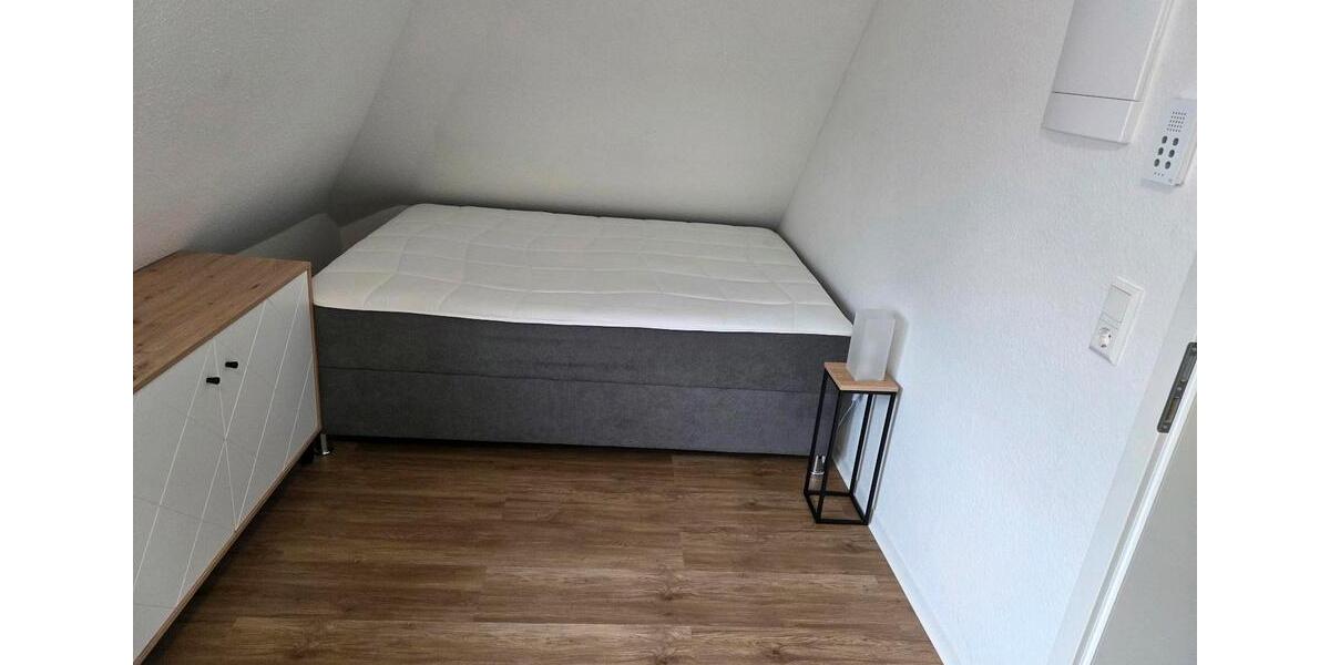 Dachgeschoßwohnung München Sendling-Westpark - 1.5 Zimmer, 38 m&sup2;, 1.350&euro; | Angebot:25962922