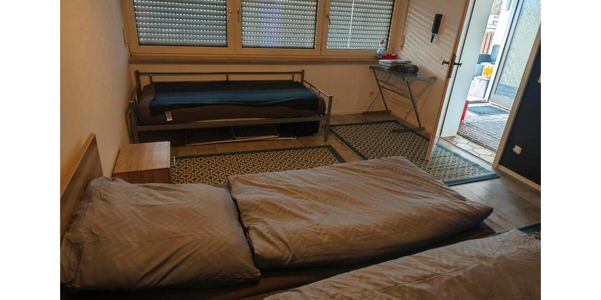 Erdgeschoßwohnung Neuburg an der Kammel - 3 Zimmer, 85 m&sup2;, 400&euro; | Angebot:24465951