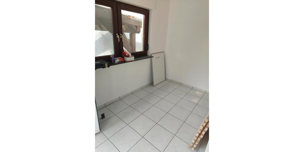 Erdgeschoßwohnung Stutensee - 2 Zimmer, 70 m&sup2;, 700&euro; | Angebot:25612151