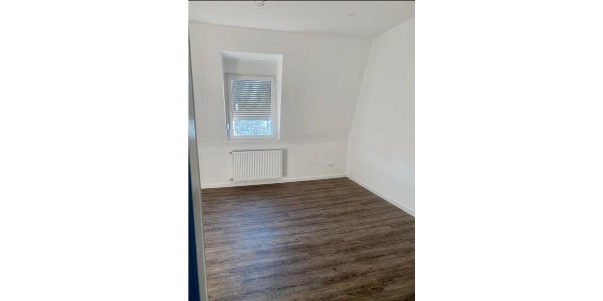 Helle charmante Altbauwohnung 4 zimmer