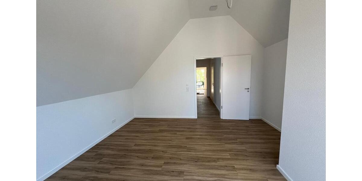 Etagenwohnung Edewecht - 3 Zimmer, 107 m&sup2;, 1.500&euro; | Angebot:24408974