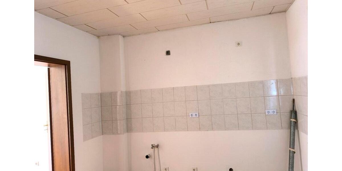 Erdgeschoßwohnung Saarbrücken West - 3 Zimmer, 75 m&sup2;, 600&euro; | Angebot:26517519