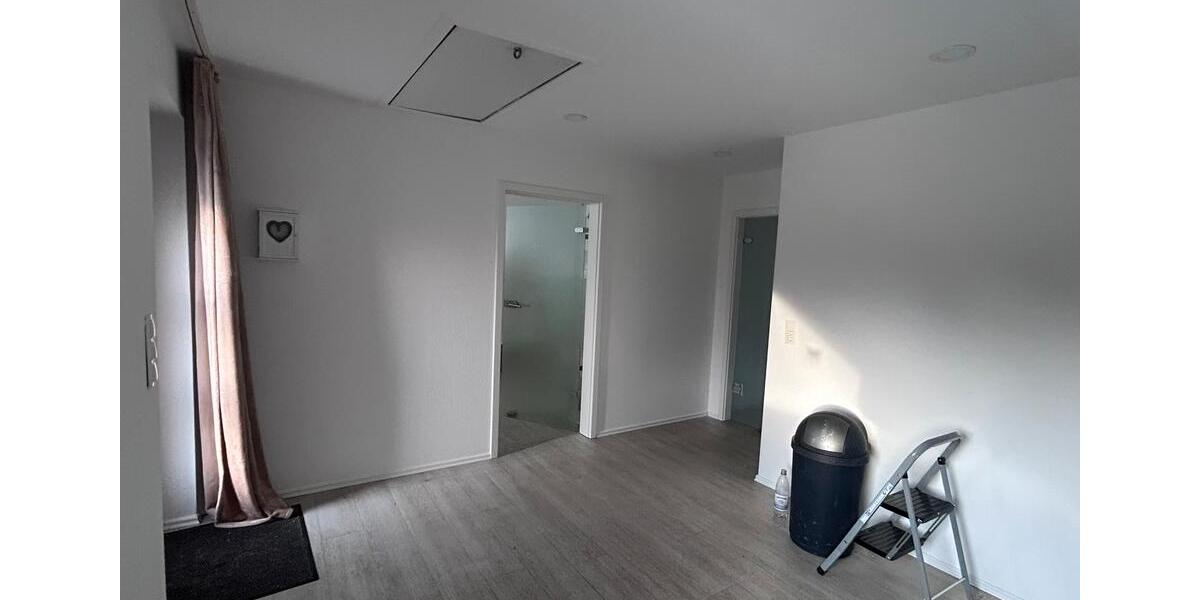 Dachgeschoßwohnung Morsbach - 3 Zimmer, 138 m&sup2;, 1.100&euro; | Angebot:24804592