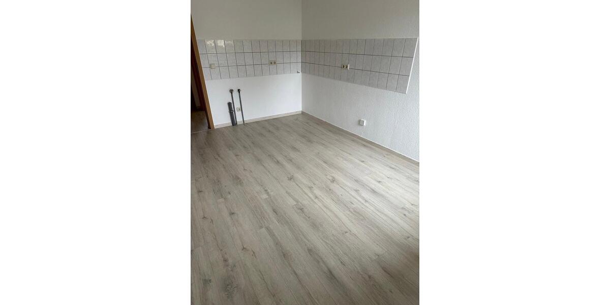 Etagenwohnung Berga/Elster Elster - 2 Zimmer, 52 m&sup2;, 370&euro; | Angebot:26553672