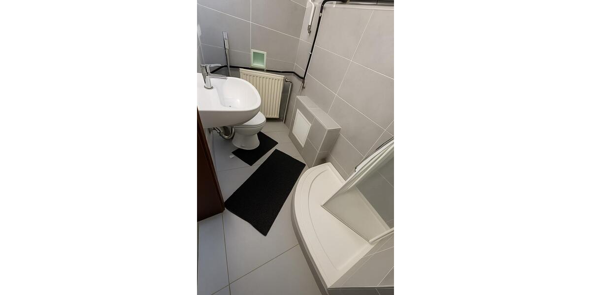 Wohnen auf Zeit Köln Nippes - 10 Zimmer, 150 m&sup2;, 14&euro; | Angebot:25424538