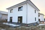 Einfamilienhaus Panketal - 5 Zimmer, 170 m&sup2;, 2.990&euro; | Angebot:25148258