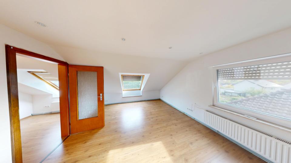 Dachgeschoßwohnung Herford Falkendiek - 3 Zimmer, 70 m&sup2;, 550&euro; | Angebot:26455636
