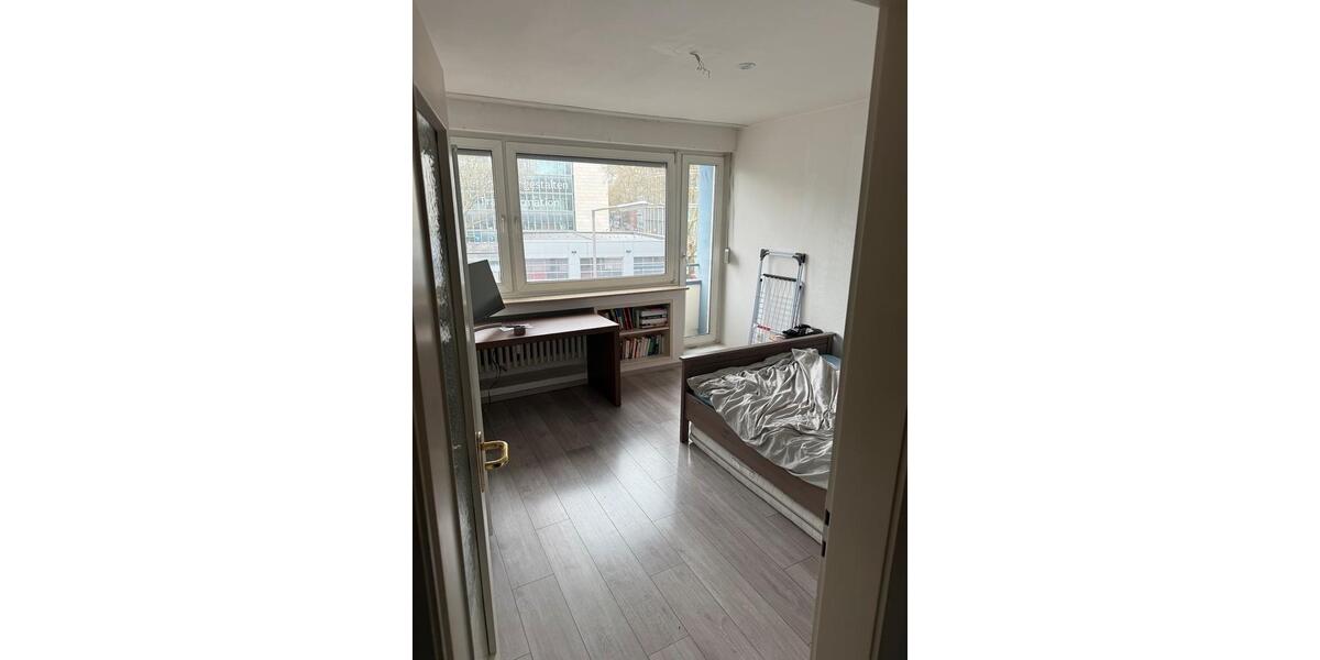 Etagenwohnung Bergisch Gladbach Frankenforst - 1 Zimmer, 28 m&sup2;, 800&euro; | Angebot:26020338