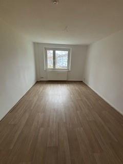 Erdgeschoßwohnung Zeitz - 2 Zimmer, 50 m&sup2;, 320&euro; | Angebot:24890586