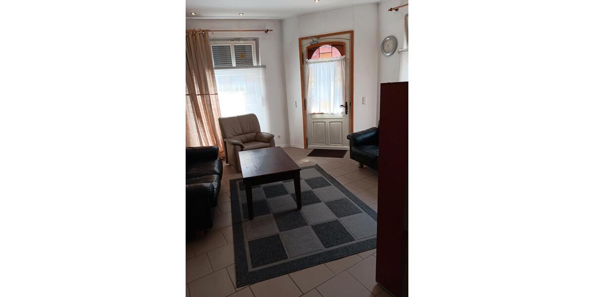 Erdgeschoßwohnung Stendal - 2 Zimmer, 50 m&sup2;, 400&euro; | Angebot:27641811