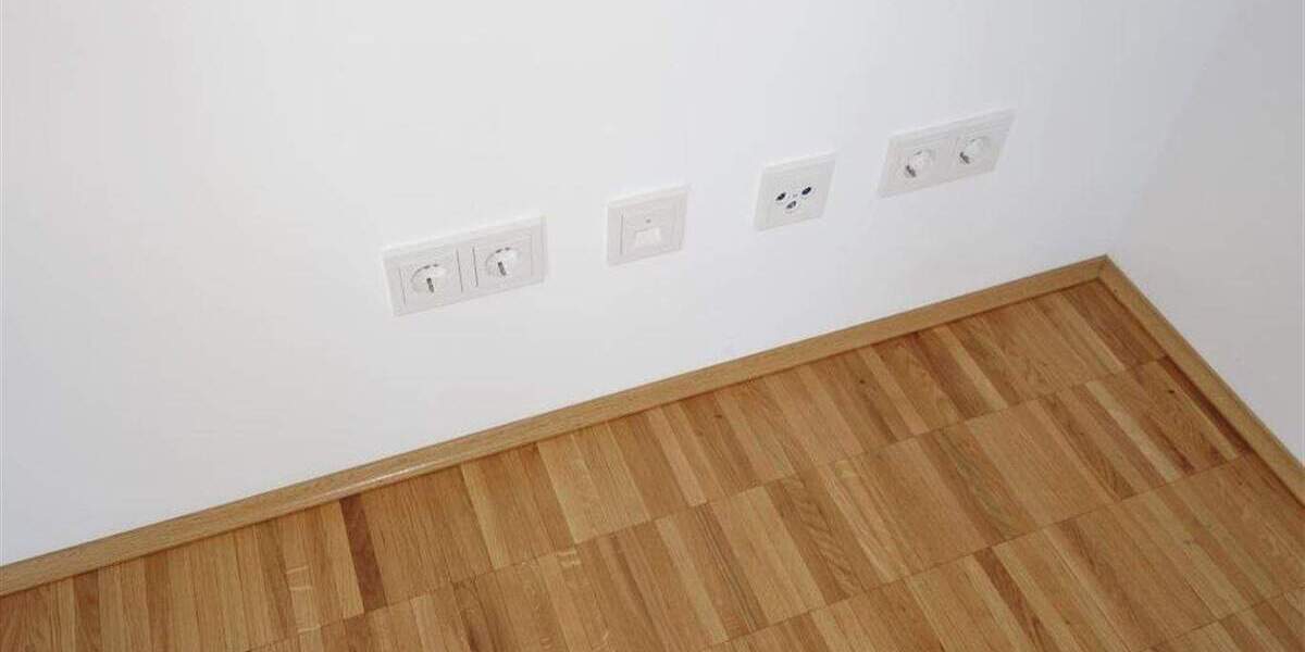 Besondere Immobilie - 3 Zimmer mit Sonnenterrasse, Balkon, Fernblick, EBK, Fußbodenheizung, 2 Bäder 3 zimmer