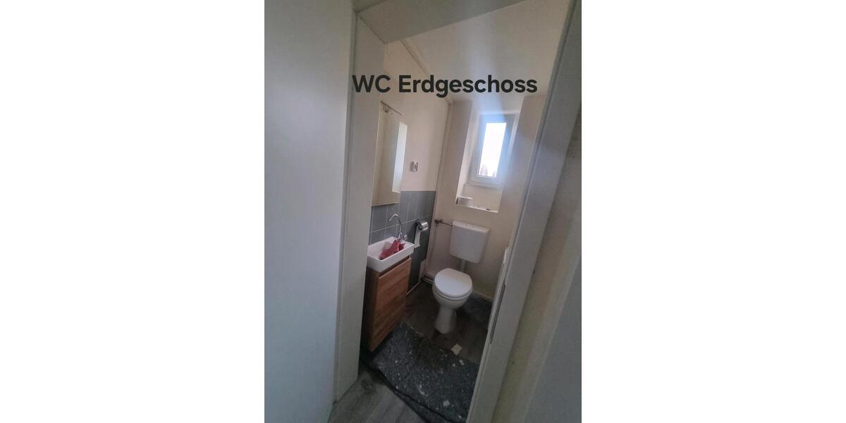 Einfamilienhaus Bad Hersfeld - 4 Zimmer, 160 m&sup2;, 1.500&euro; | Angebot:25868009