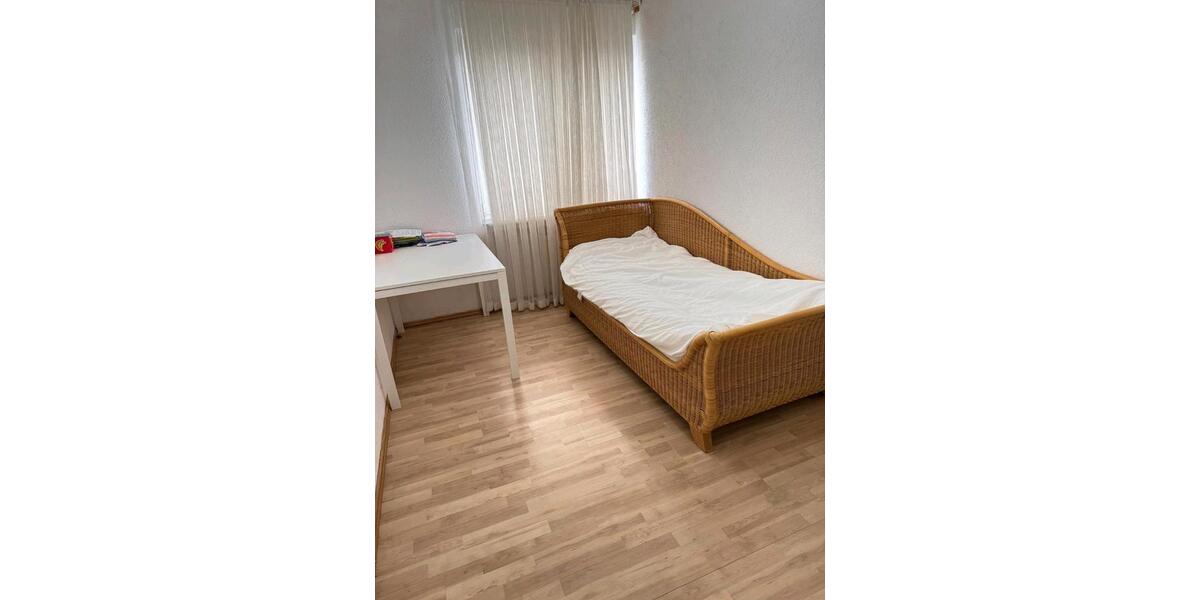 Etagenwohnung Hanau Lamboy - 3 Zimmer, 64 m&sup2;, 600&euro; | Angebot:25148136