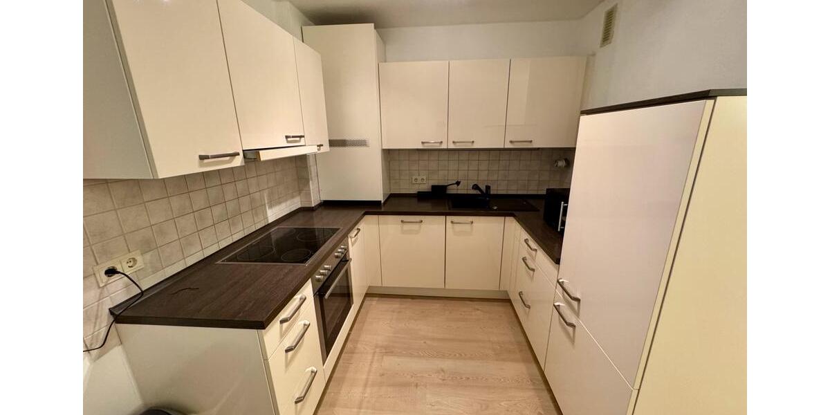 Wohnen auf Zeit Langenfeld (Rheinland) - 2 Zimmer, 65 m&sup2;, 15&euro; | Angebot:26039293