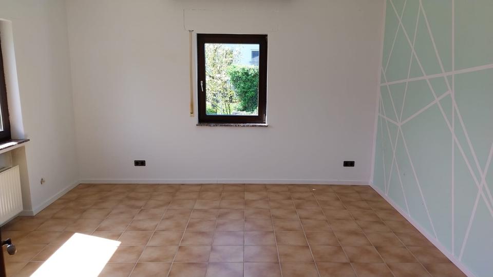 Erdgeschoßwohnung Biebertal - 3 Zimmer, 88 m&sup2;, 930&euro; | Angebot:26444415