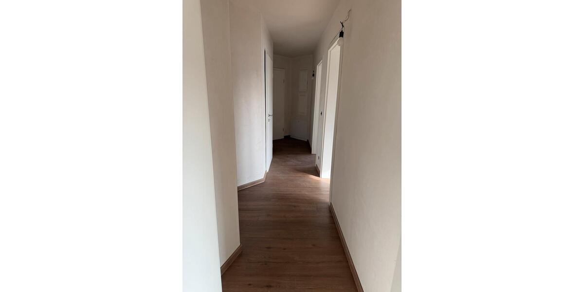 Dachgeschoßwohnung Alsdorf - 4 Zimmer, 110 m&sup2;, 1.050&euro; | Angebot:24848996