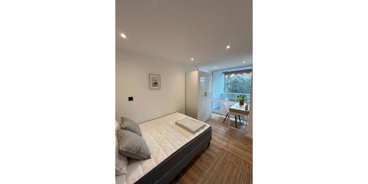 Etagenwohnung München Trudering-Riem - 4 Zimmer, 13 m&sup2;, 690&euro; | Angebot:26582019