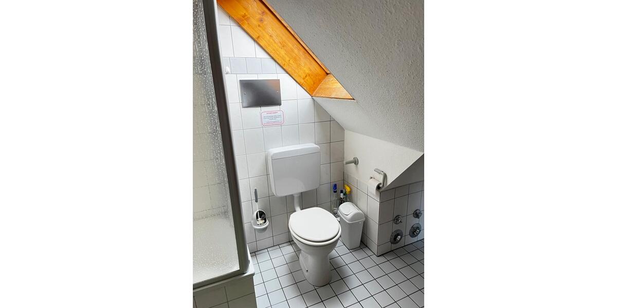 Wohnen auf Zeit Villingen-Schwenningen Schwenningen - 1 Zimmer, 17 m&sup2;, 380&euro; | Angebot:25436610
