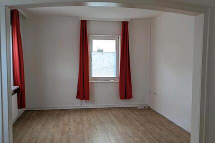 Stadtnahe Wohnung in Holzminden 2 zimmer