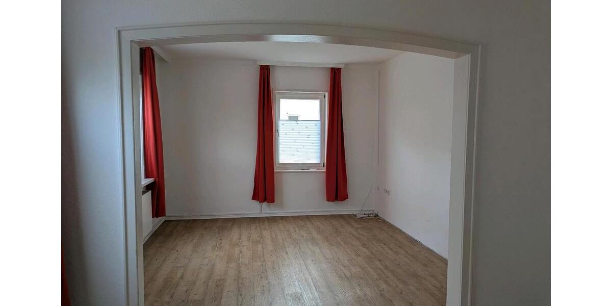 Stadtnahe Wohnung in Holzminden 2 zimmer