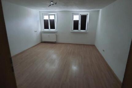 Wohnung Argenbühl - 2.5 Zimmer, 85 m&sup2;, 900&euro; | Angebot:24847882