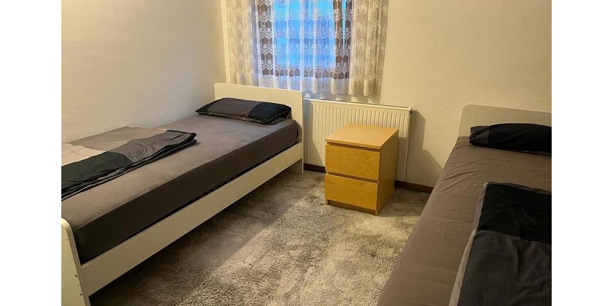 Wohnen auf Zeit Neu-Ulm Ludwigsfeld - 14 Zimmer, 250 m&sup2;, 15&euro; | Angebot:26014536