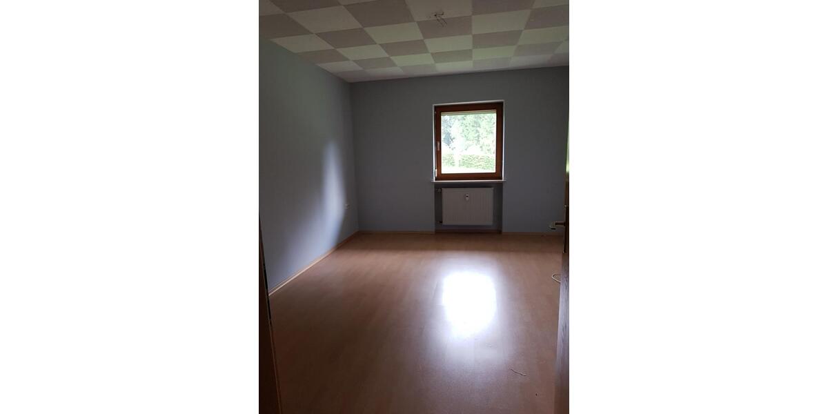 Erdgeschoßwohnung Zwiesel - 2 Zimmer, 62 m&sup2;, 550&euro; | Angebot:25450961