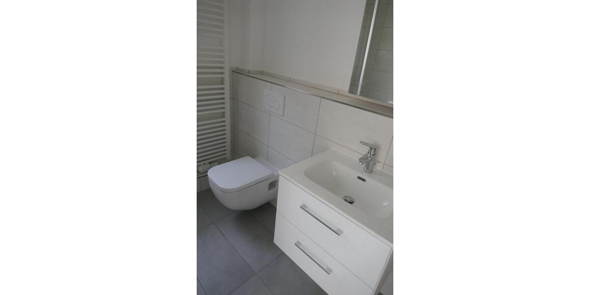 Einfamilienhaus Frankfurt am Main West - 3 Zimmer, 76 m&sup2;, 1.188&euro; | Angebot:25876519